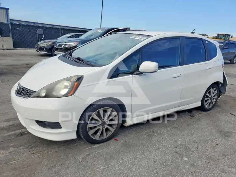 2013 Honda FIT фото