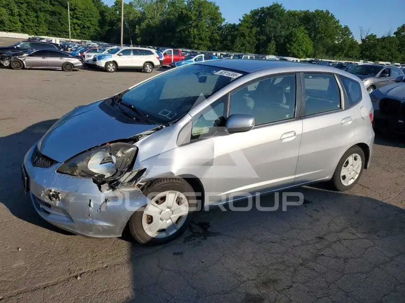 2013 Honda FIT фото