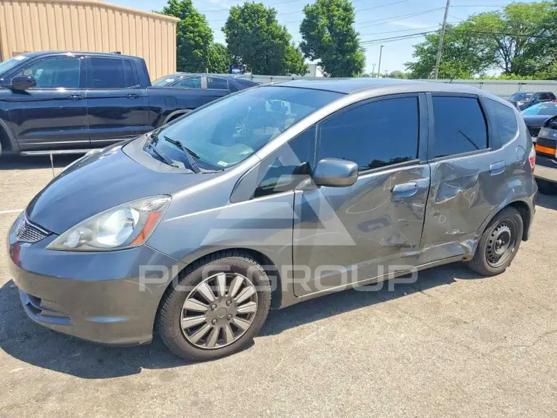 2013 Honda FIT фото