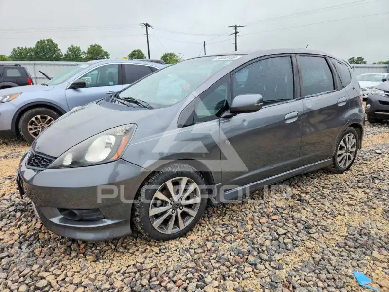 2013 Honda FIT фото