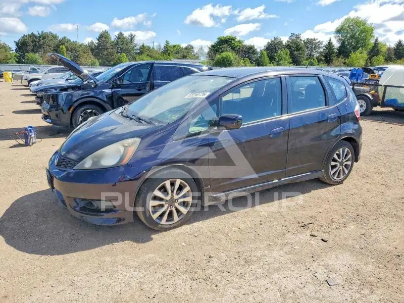 2013 Honda FIT photo