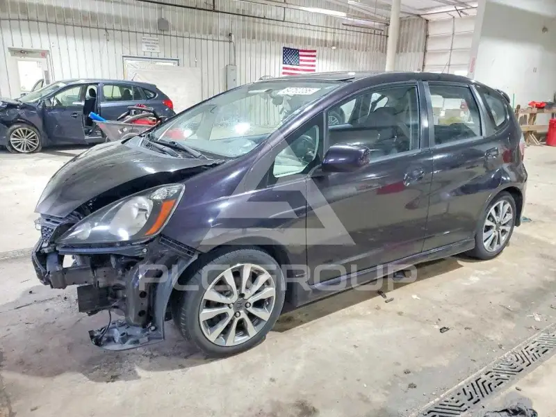 2013 Honda FIT photo