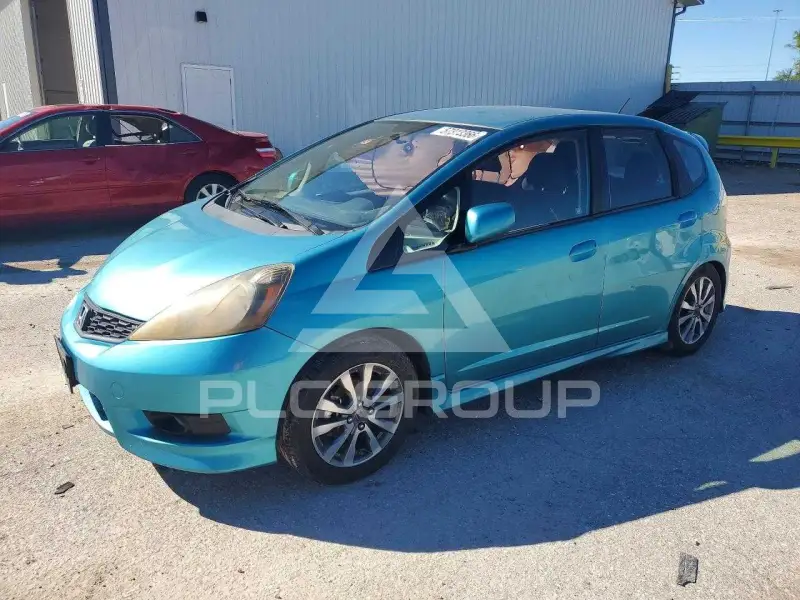 2013 Honda FIT photo
