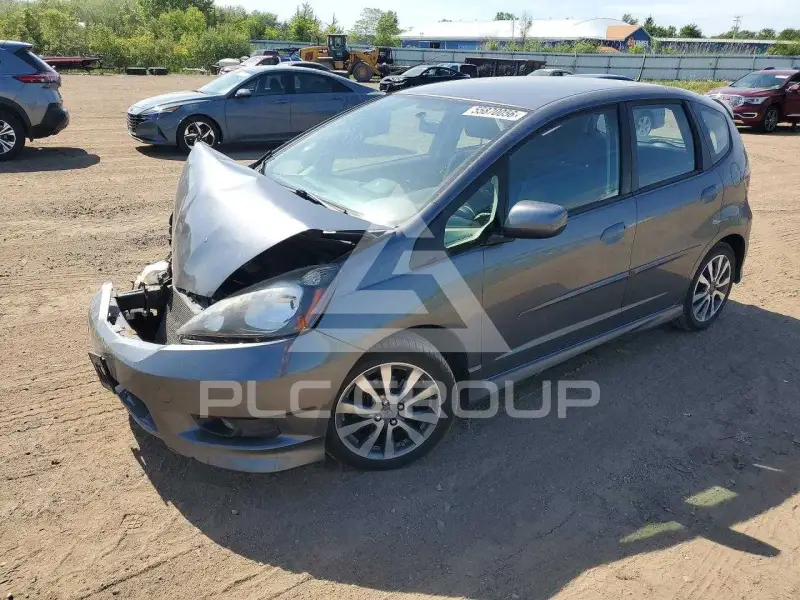 2013 Honda FIT photo