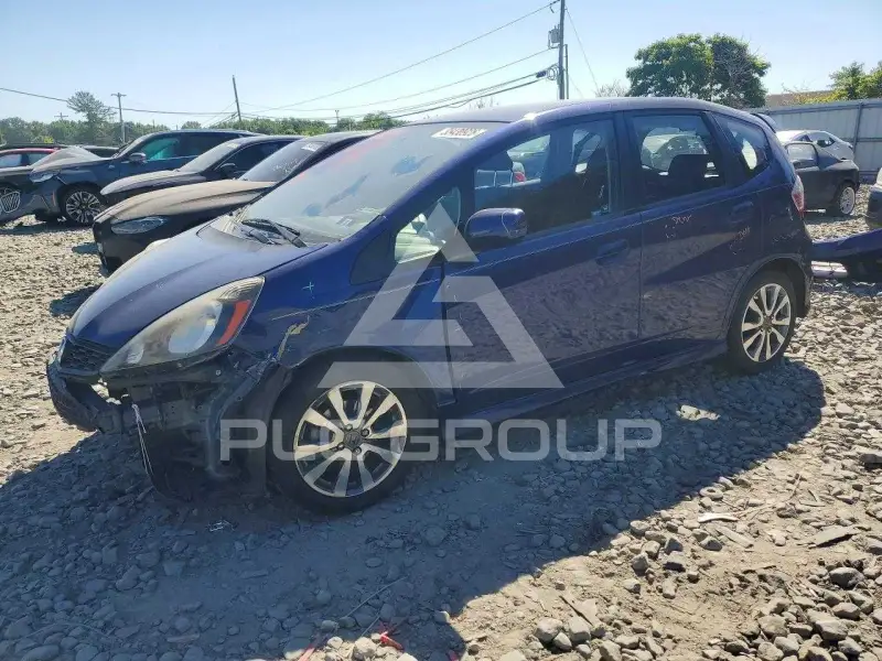 2013 Honda FIT фото
