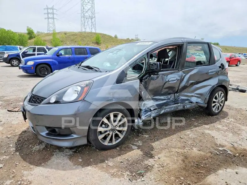 2013 Honda FIT фото