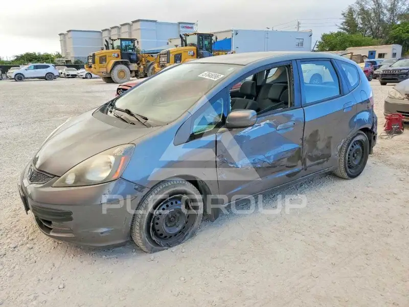 2013 Honda FIT photo