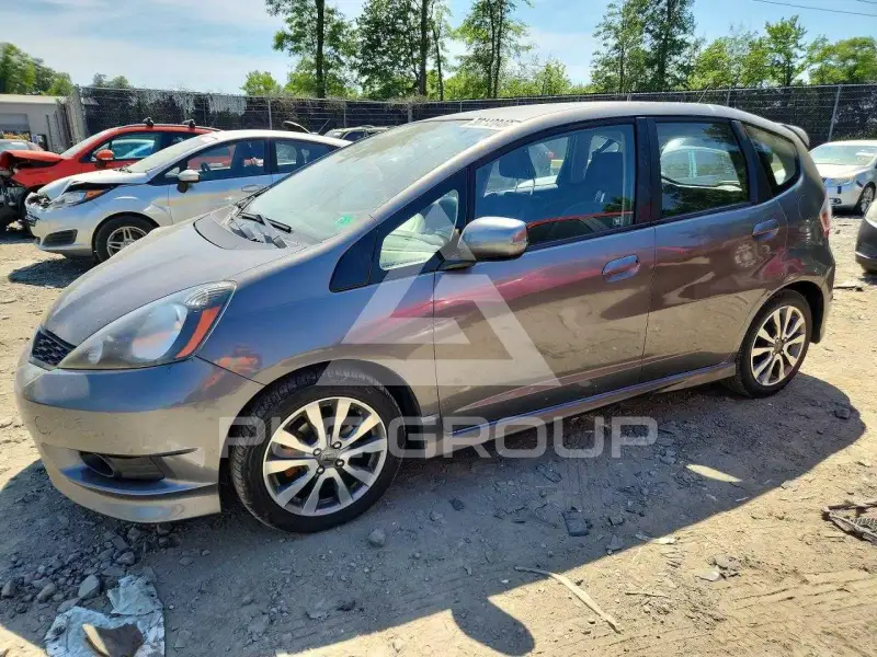 2013 Honda FIT photo