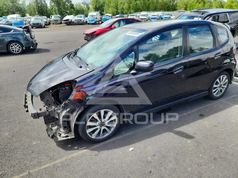 2013 Honda FIT photo