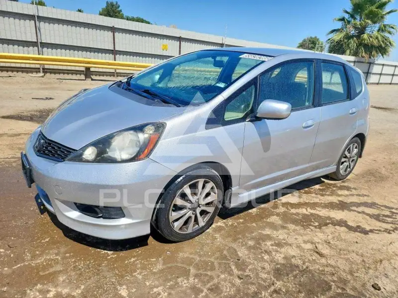 2013 Honda FIT photo