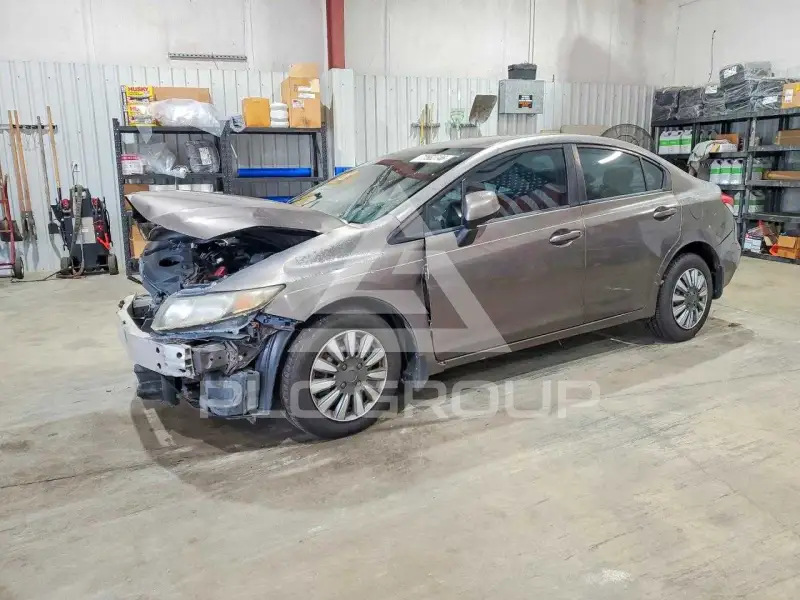 2013 Honda CIVIC фото