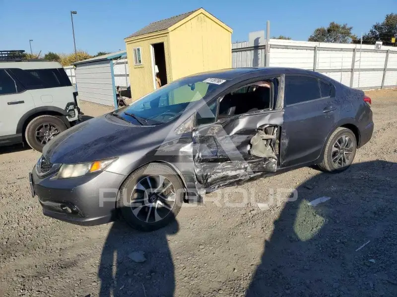 2013 Honda CIVIC фото