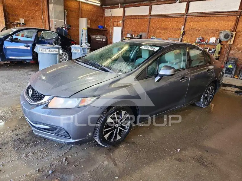 2013 Honda CIVIC фото
