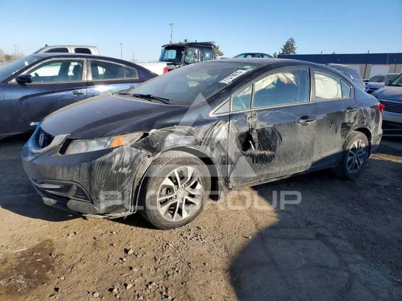 2013 Honda CIVIC фото
