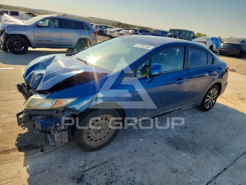 2013 Honda CIVIC фото