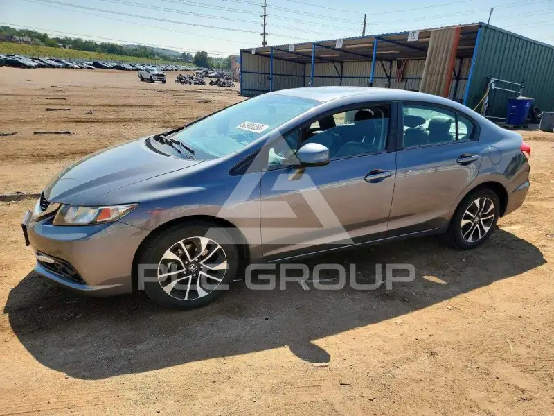 2013 Honda CIVIC фото