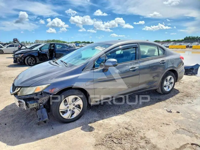 2013 Honda CIVIC photo