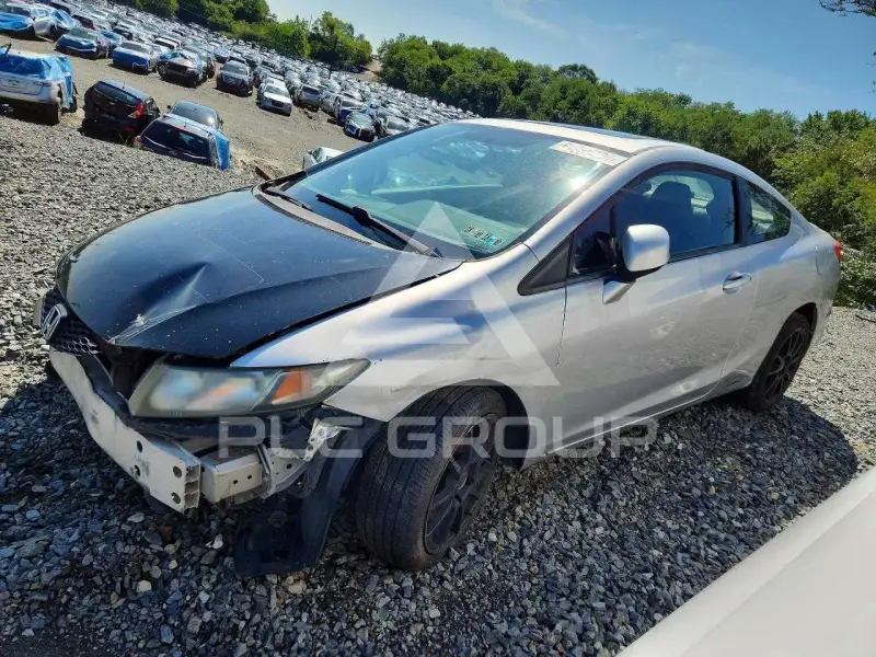 2013 Honda CIVIC фото
