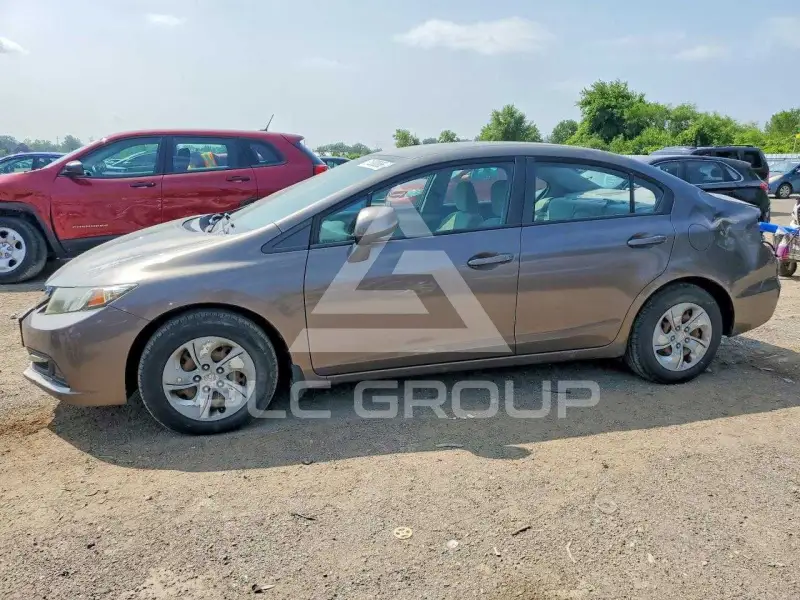 2013 Honda CIVIC фото