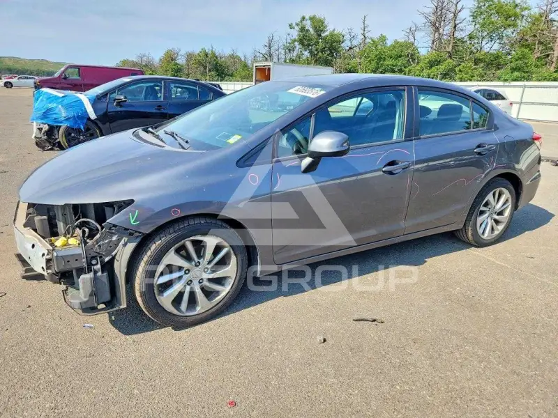 2013 Honda CIVIC photo