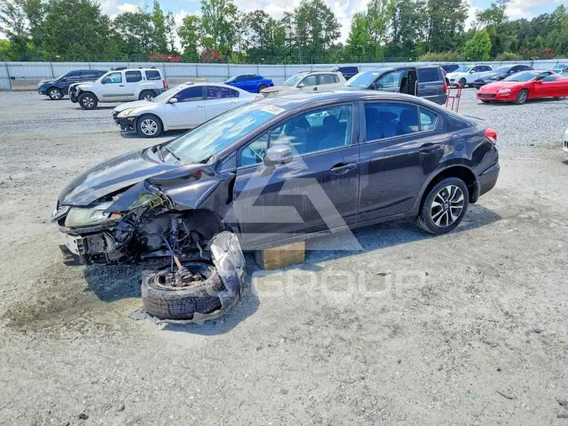 2013 Honda CIVIC фото