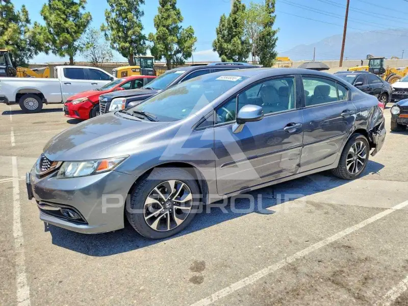 2013 Honda CIVIC фото