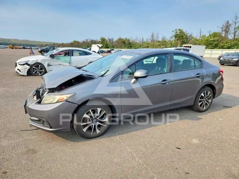 2013 Honda CIVIC photo