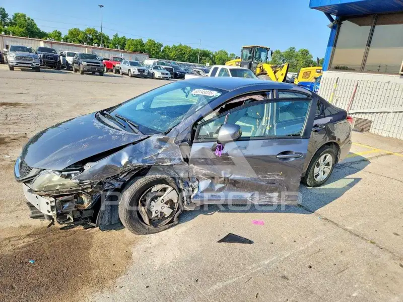 2013 Honda CIVIC фото