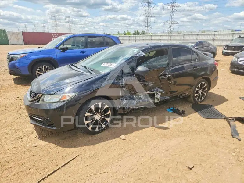 2013 Honda CIVIC фото