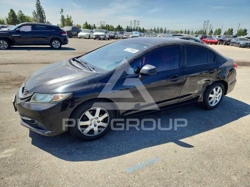 2013 Honda CIVIC фото