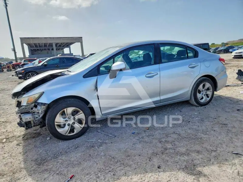 2013 Honda CIVIC photo