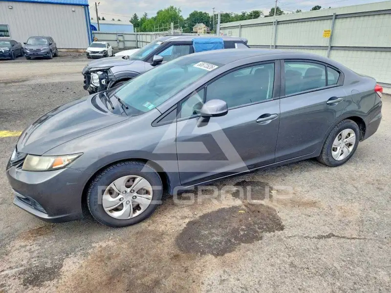 2013 Honda CIVIC фото