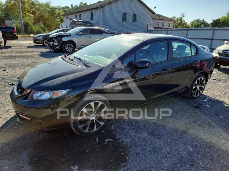 2013 Honda CIVIC фото