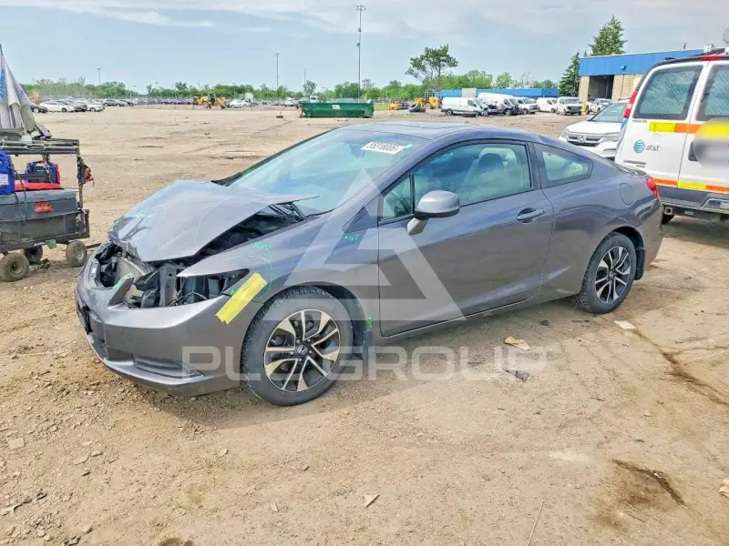 2013 Honda CIVIC фото