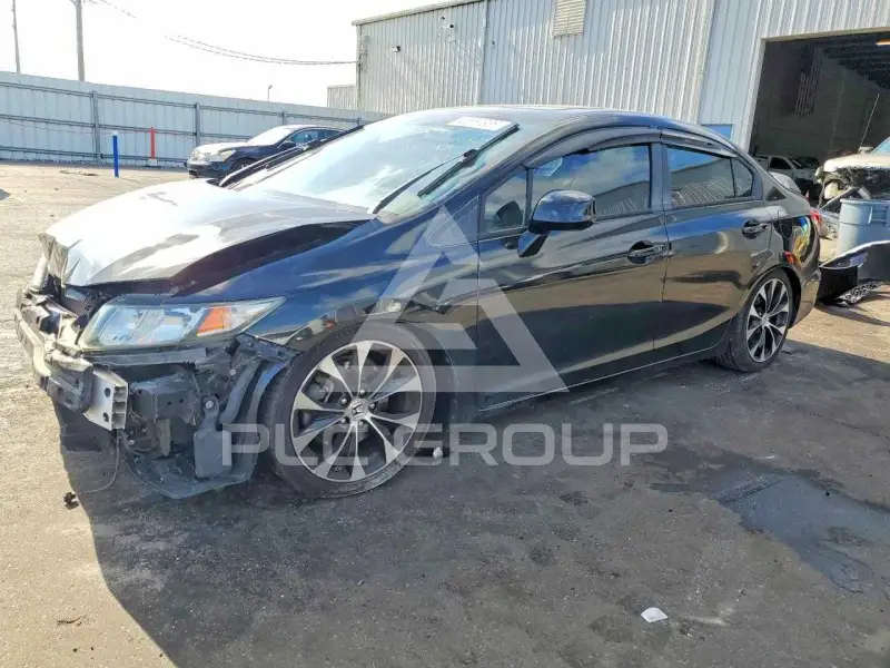 2013 Honda CIVIC фото