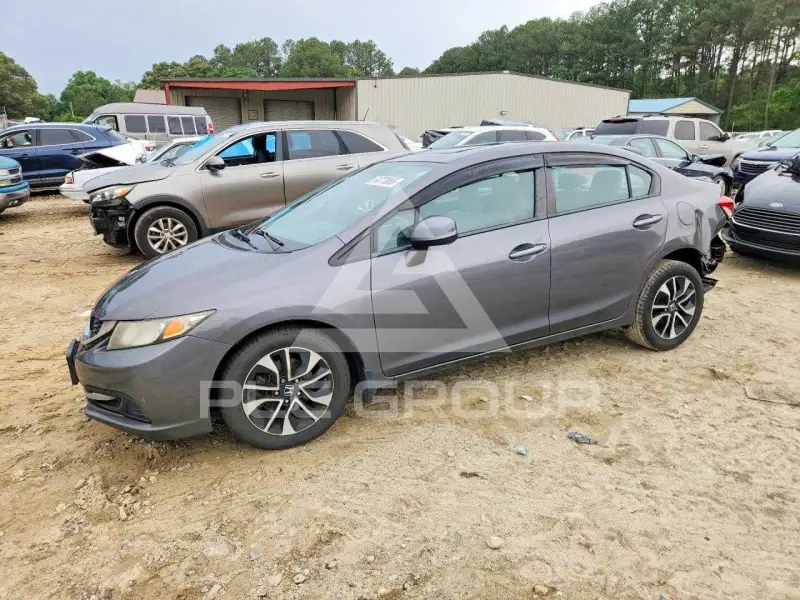 2013 Honda CIVIC фото