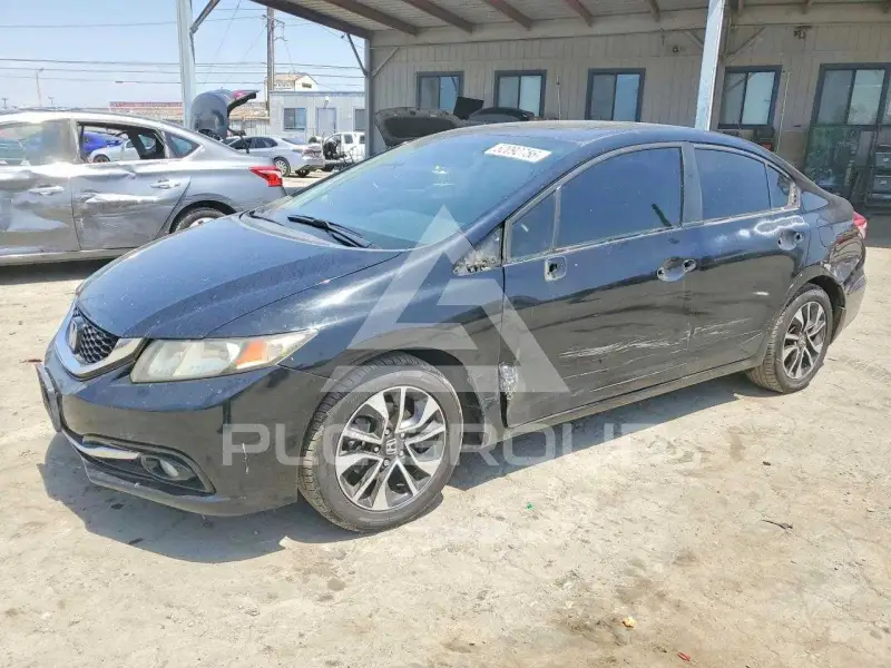 2013 Honda CIVIC фото
