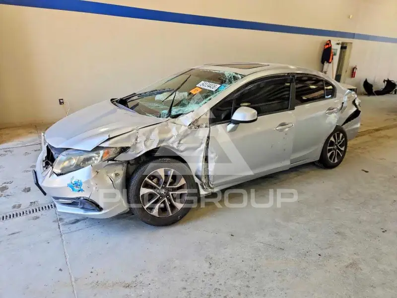 2013 Honda CIVIC фото