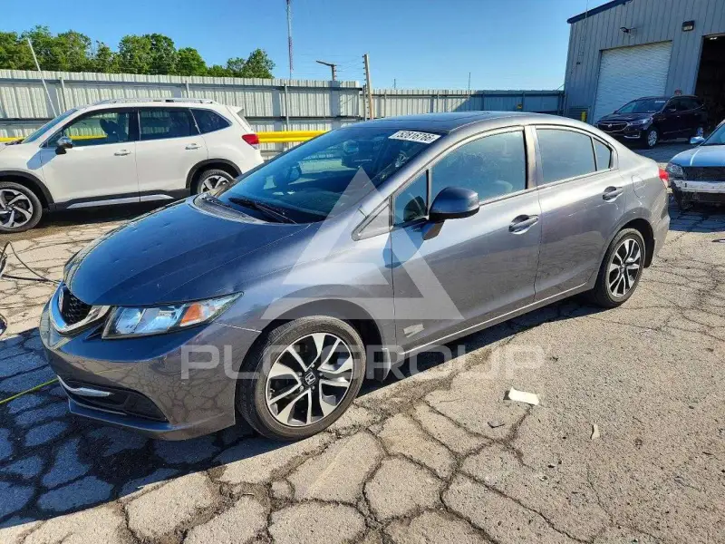 2013 Honda CIVIC фото