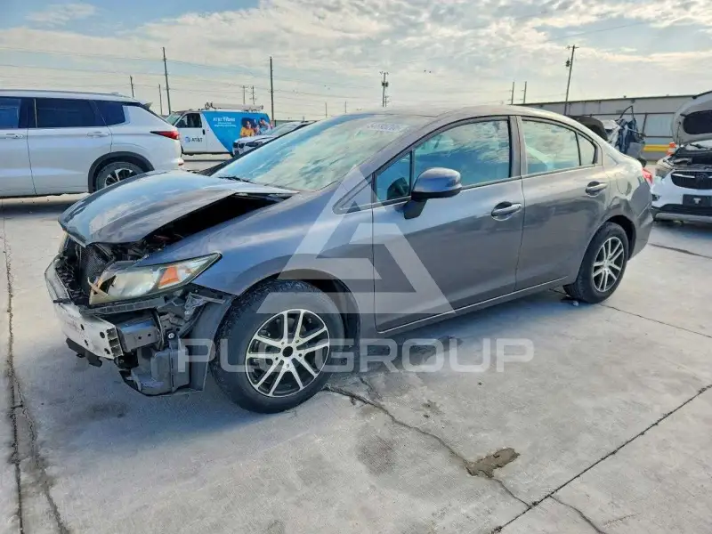 2013 Honda CIVIC фото