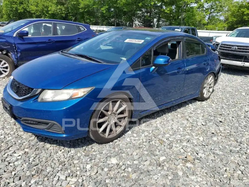 2013 Honda CIVIC фото