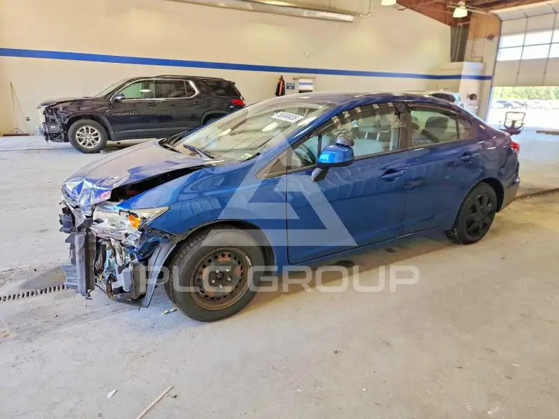2013 Honda CIVIC фото