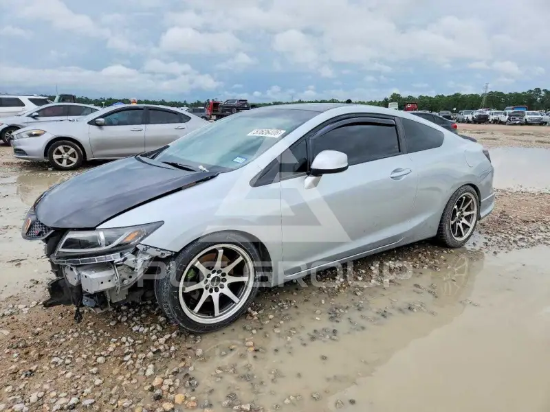2013 Honda CIVIC фото