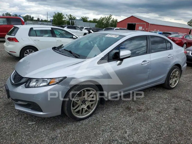 2013 Honda CIVIC фото