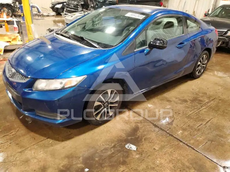 2013 Honda CIVIC фото