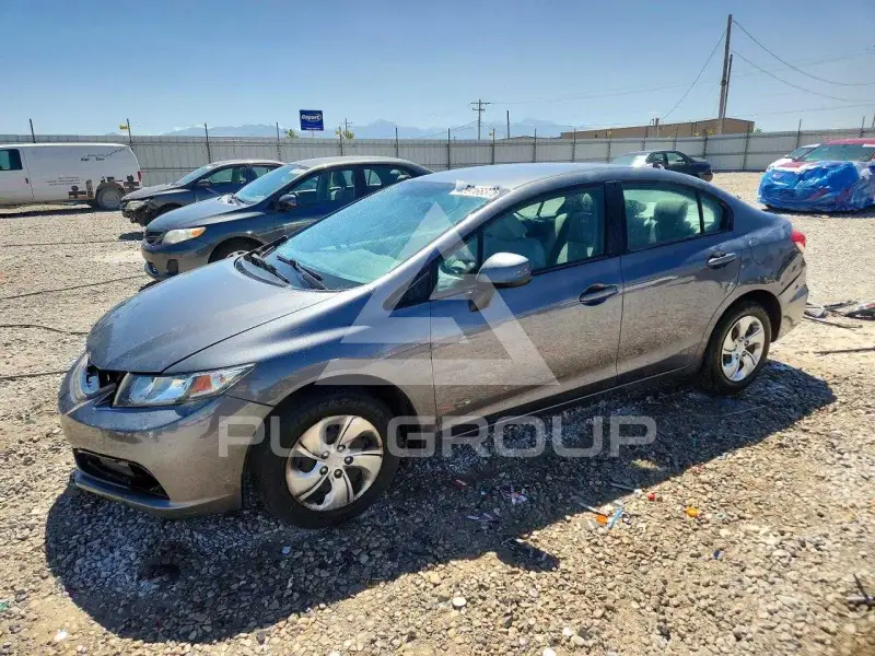 2013 Honda CIVIC фото