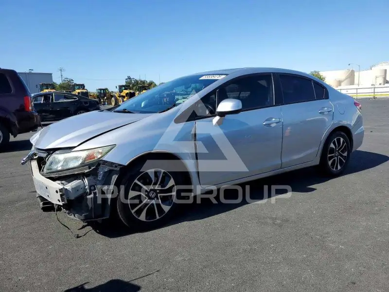 2013 Honda CIVIC photo