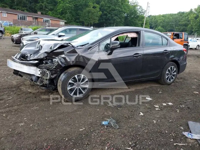 2013 Honda CIVIC фото
