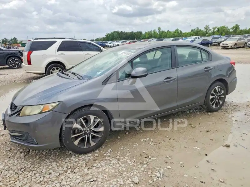 2013 Honda CIVIC фото