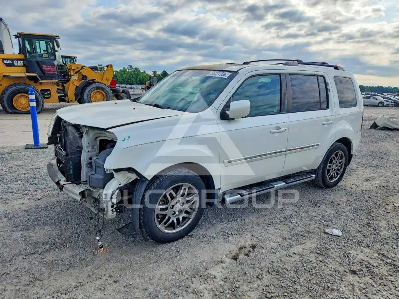 2013 Honda PILOT photo